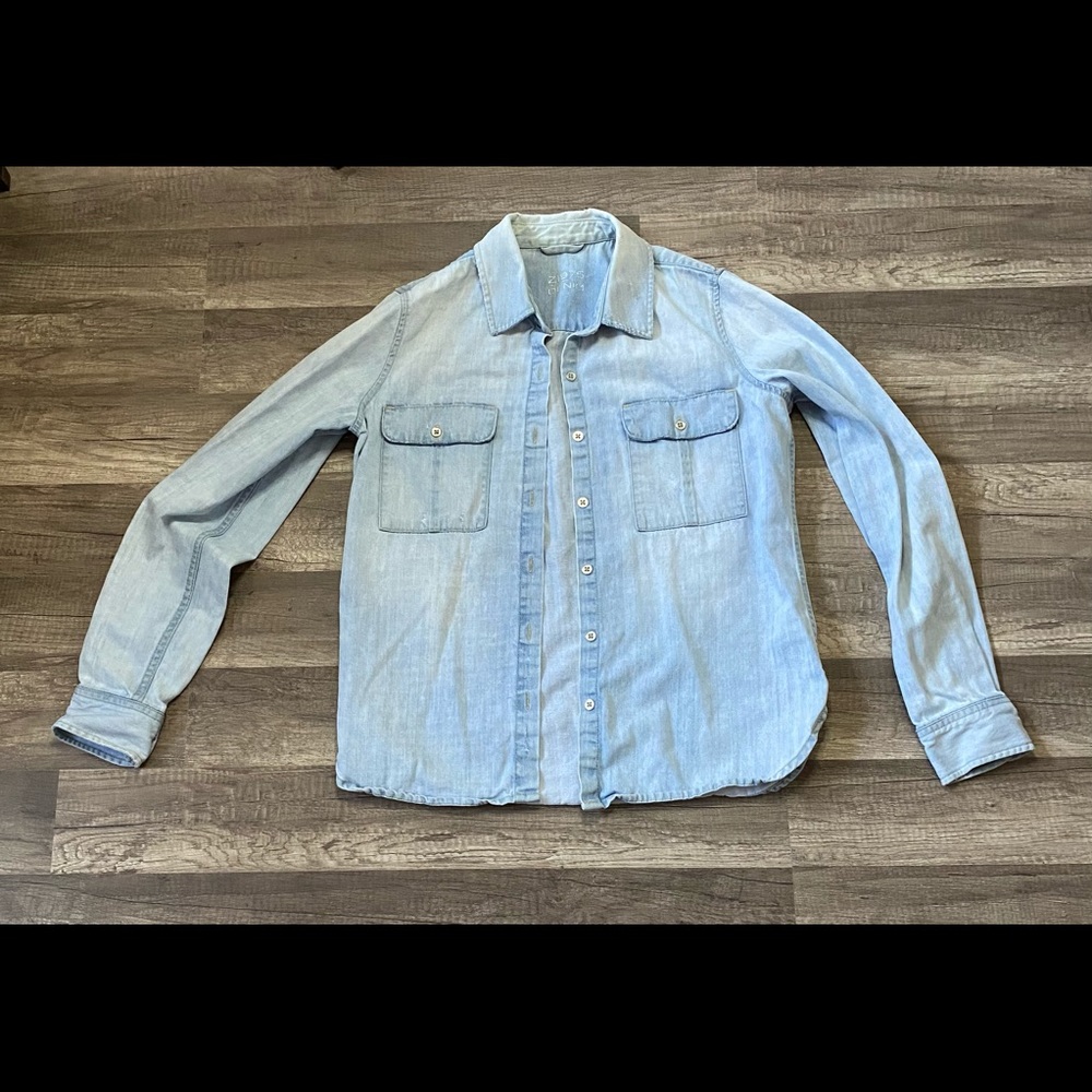 Zara light blue denim shirt size medium